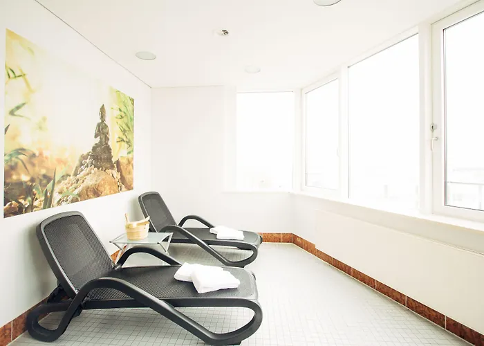 Globana Airport Hotel